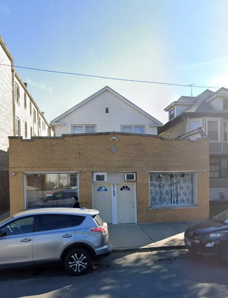5123 West Montrose Avenue Chicago IL 60641