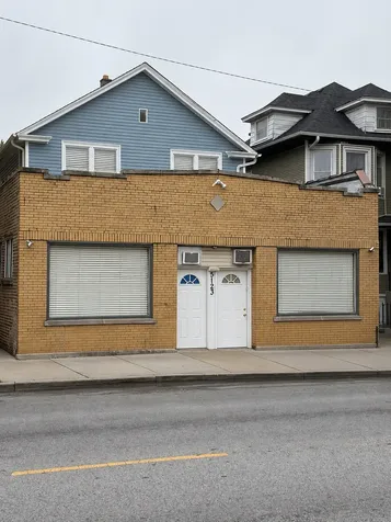 5123 West Montrose Avenue Chicago IL 60641