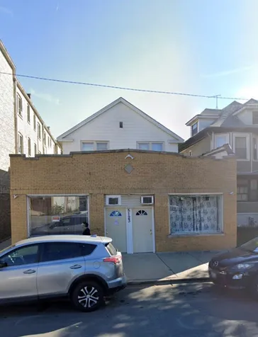 5123 West Montrose Avenue Chicago IL 60641