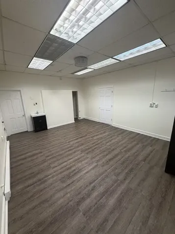 5123 West Montrose Avenue Chicago IL 60641