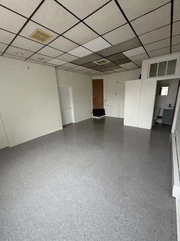 5123 West Montrose Avenue Chicago IL 60641