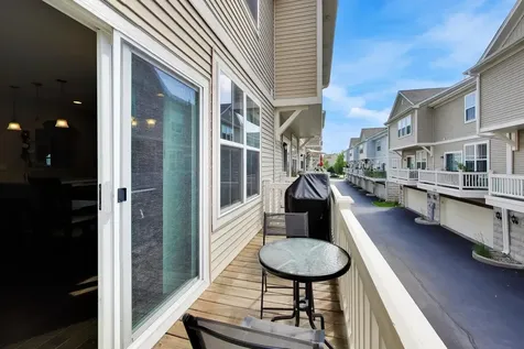 1175 Evergreen Avenue Des Plaines IL 60016