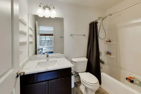 1175 Evergreen Avenue Des Plaines IL 60016