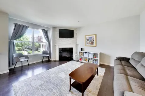 1175 Evergreen Avenue Des Plaines IL 60016