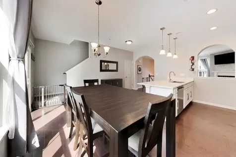 1175 Evergreen Avenue Des Plaines IL 60016
