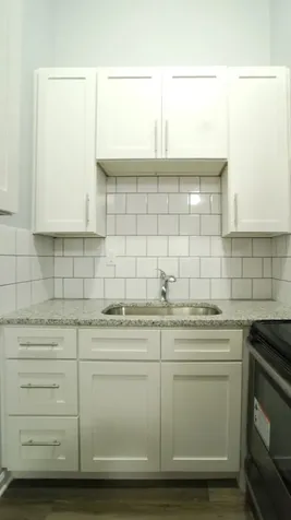 417 West Stone Avenue Addison IL 60101