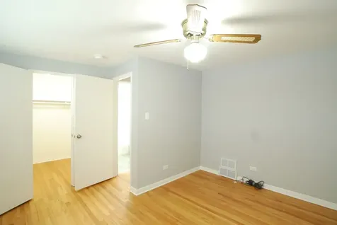417 West Stone Avenue Addison IL 60101