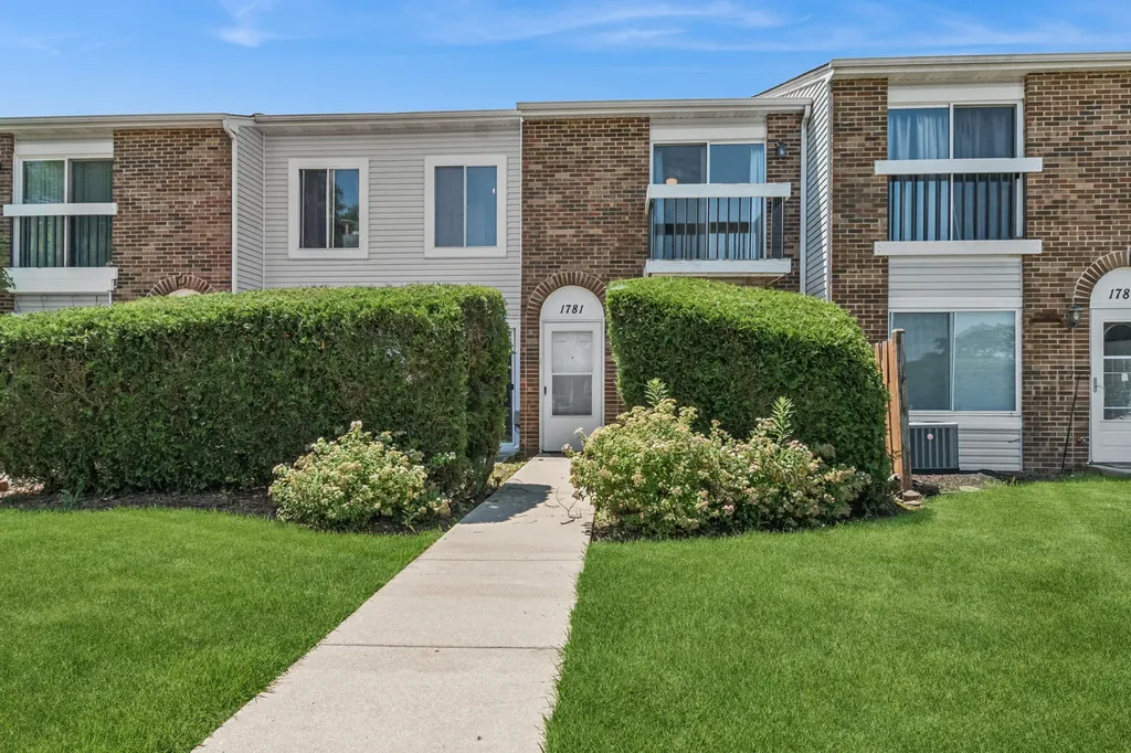 1781 Raleigh Lane Hoffman Estates IL 60169