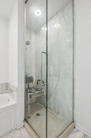 600 North Fairbanks Court Chicago IL 60611