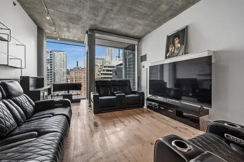 600 North Fairbanks Court Chicago IL 60611