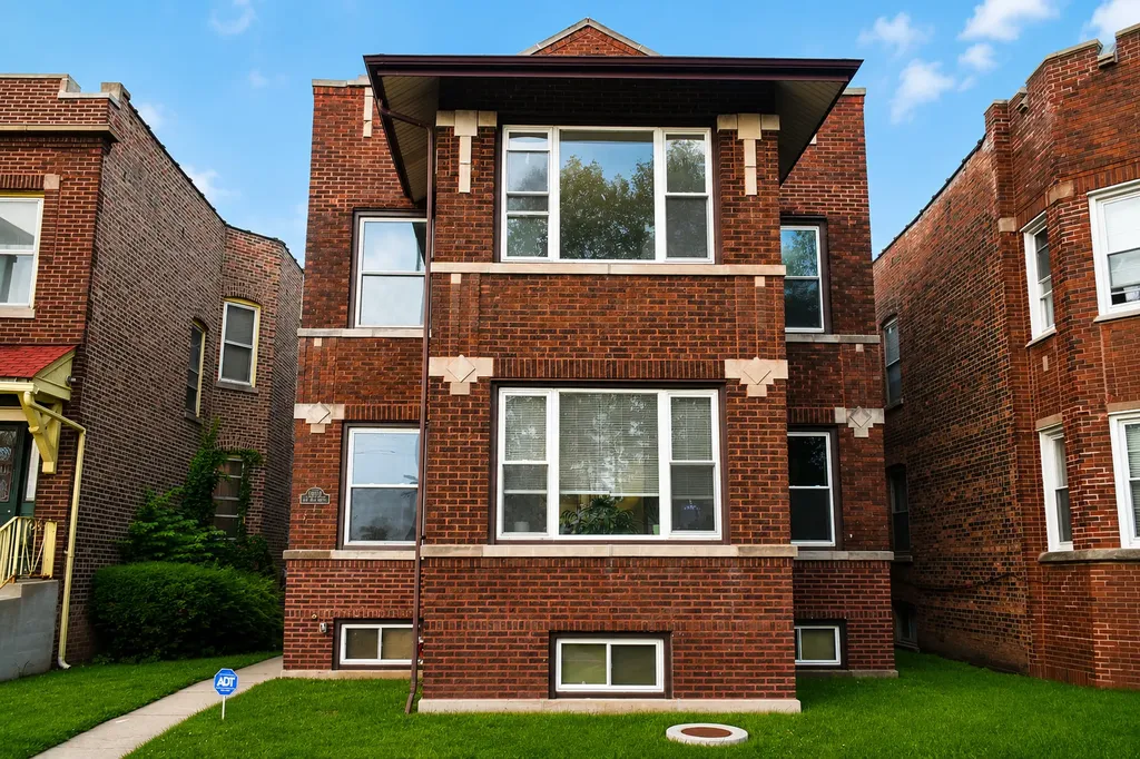 10919 South King Drive Chicago IL 60628