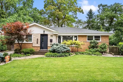 3521 Forest Avenue Wilmette IL 60091