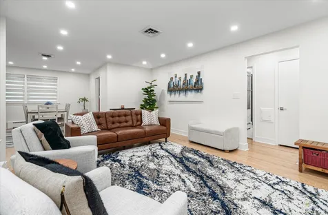 3521 Forest Avenue Wilmette IL 60091