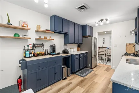 3521 Forest Avenue Wilmette IL 60091