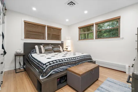 3521 Forest Avenue Wilmette IL 60091