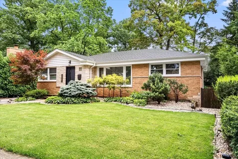 3521 Forest Avenue Wilmette IL 60091