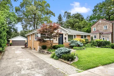 3521 Forest Avenue Wilmette IL 60091