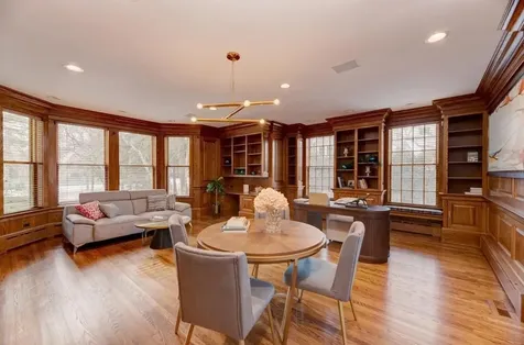 1499 Sheridan Road Highland Park IL 60035