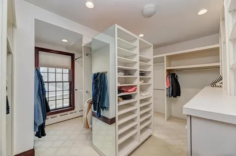 1499 Sheridan Road Highland Park IL 60035
