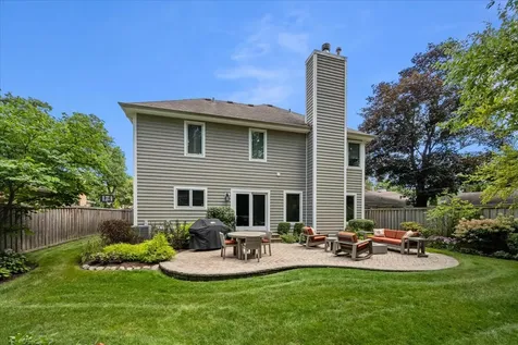 676 Deerpath Drive Deerfield IL 60015