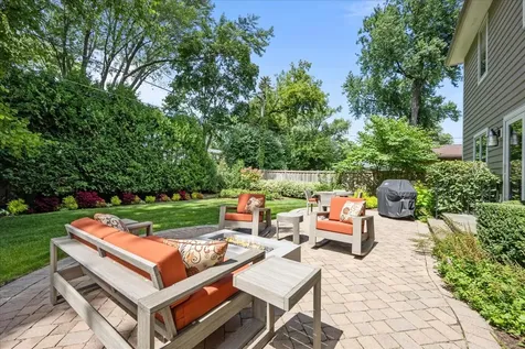 676 Deerpath Drive Deerfield IL 60015