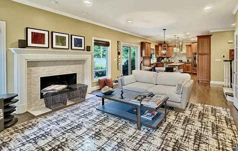676 Deerpath Drive Deerfield IL 60015