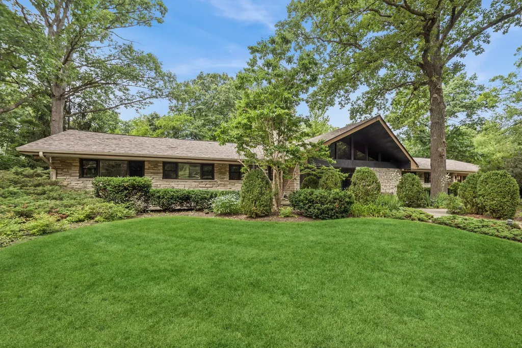 546 Timber Lane Lake Forest IL 60045