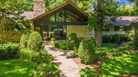 546 Timber Lane Lake Forest IL 60045