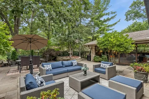 546 Timber Lane Lake Forest IL 60045