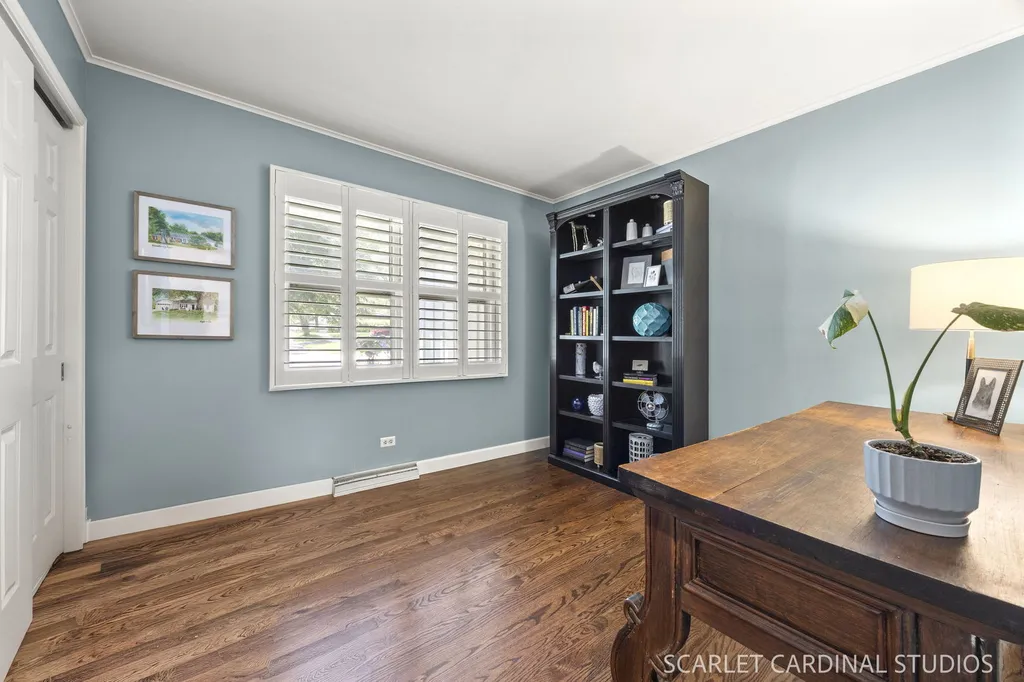 1544 Clyde Drive Naperville IL 60565