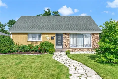 8901 Southfield Drive Bridgeview IL 60455