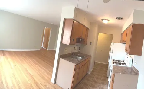 5420 North Kenmore Avenue Chicago IL 60640