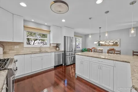 923 East Schirra Drive Palatine IL 60074