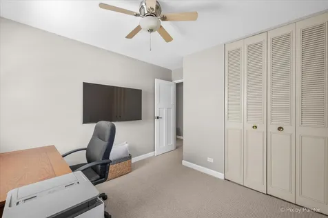 923 East Schirra Drive Palatine IL 60074