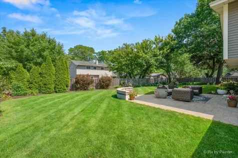 923 East Schirra Drive Palatine IL 60074