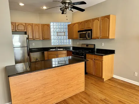 5928 South Prairie Street Chicago IL 60637