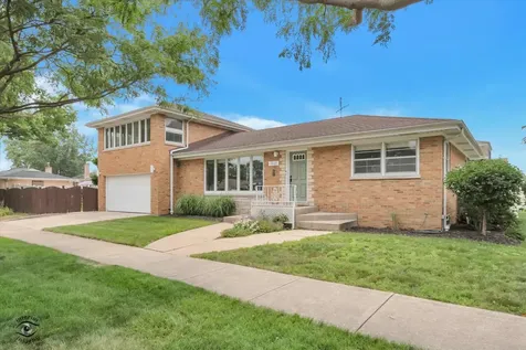 7621 West Main Street W Niles IL 60714