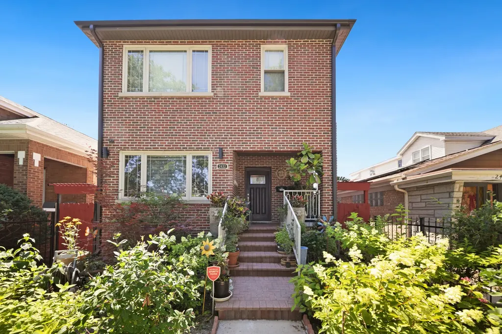 2432 North Neva Avenue Chicago IL 60707