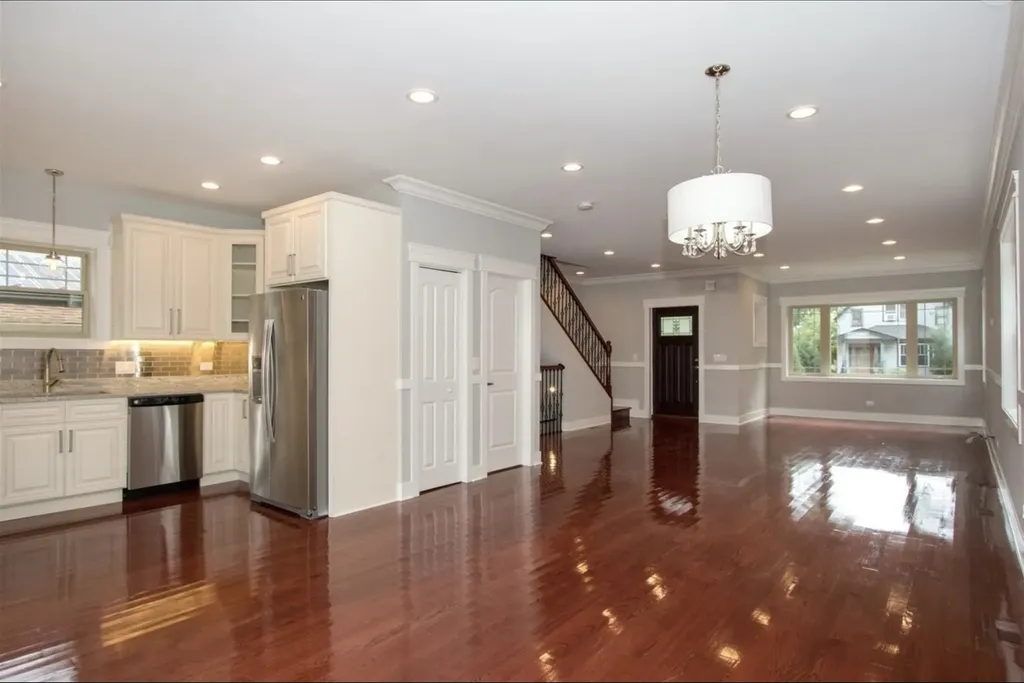 2432 North Neva Avenue Chicago IL 60707