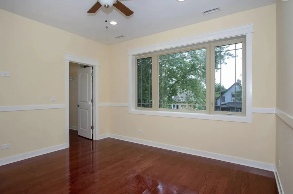 2432 North Neva Avenue Chicago IL 60707