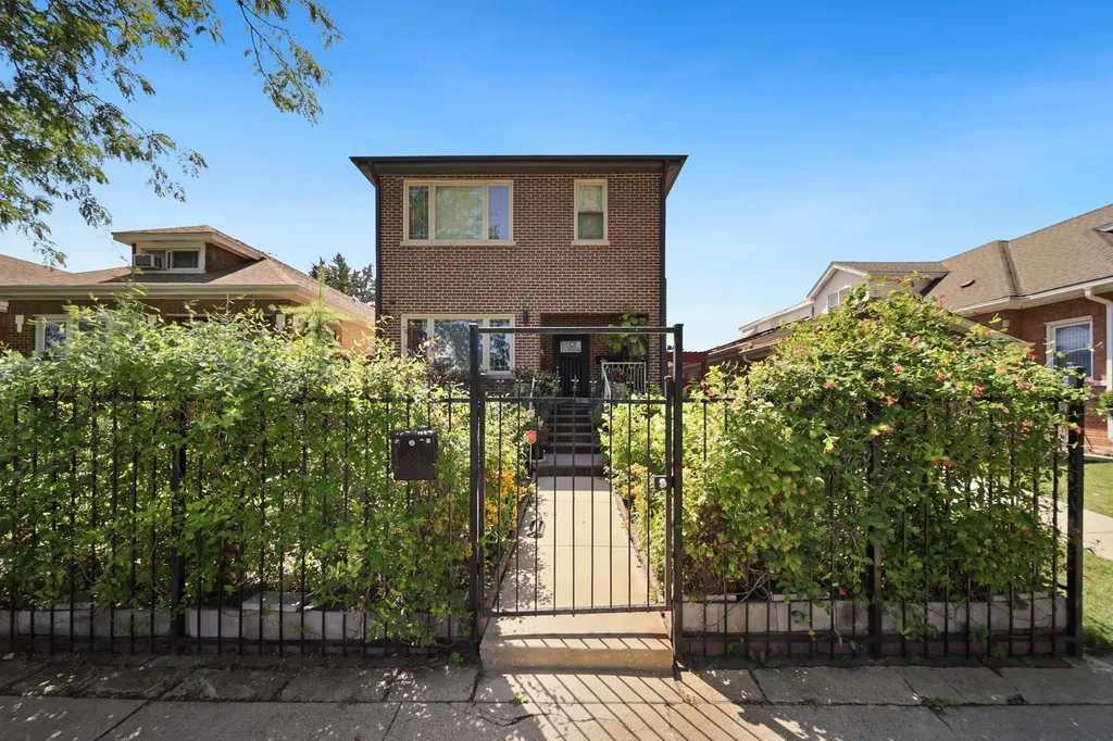2432 North Neva Avenue Chicago IL 60707