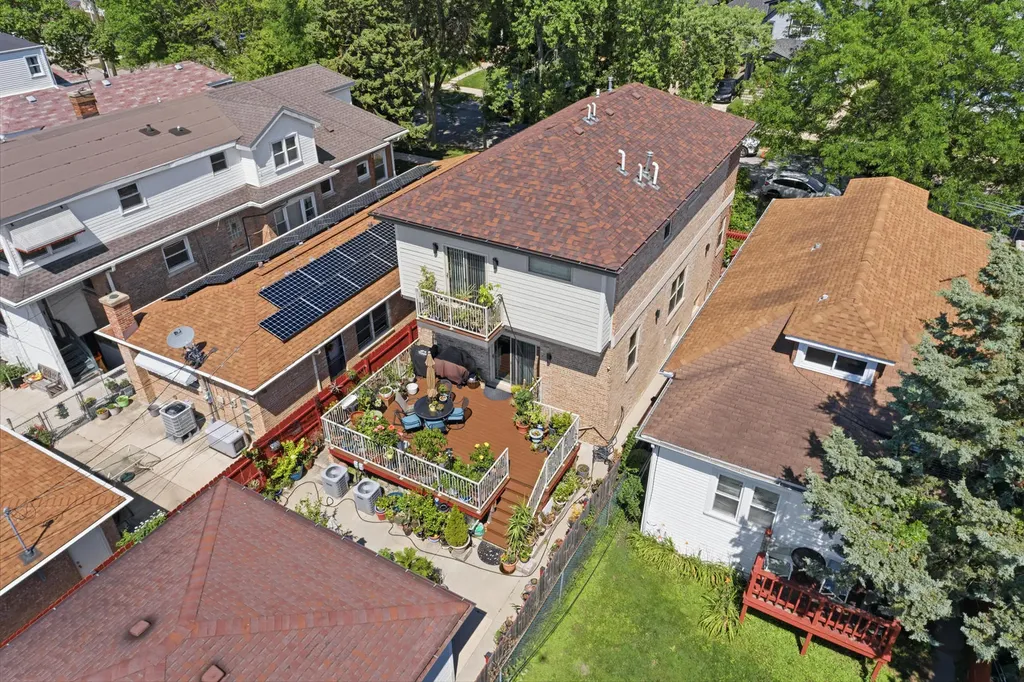 2432 North Neva Avenue Chicago IL 60707