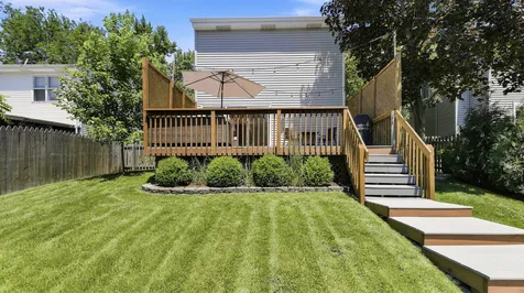 916 Britta Lane Geneva IL 60134