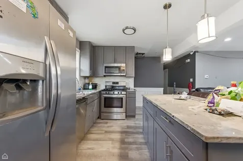 2837 East 127th Street Chicago IL 60633