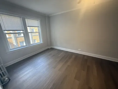 6748 North Ashland Avenue Chicago IL 60626