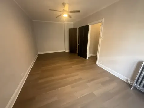 6748 North Ashland Avenue Chicago IL 60626