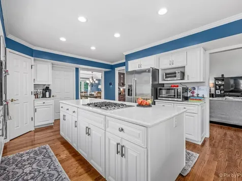 508 Twin Elms Lane Batavia IL 60510