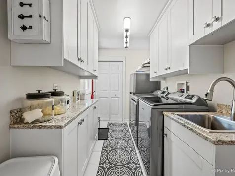 508 Twin Elms Lane Batavia IL 60510