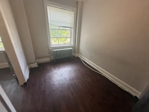 6748 North Ashland Avenue Chicago IL 60626