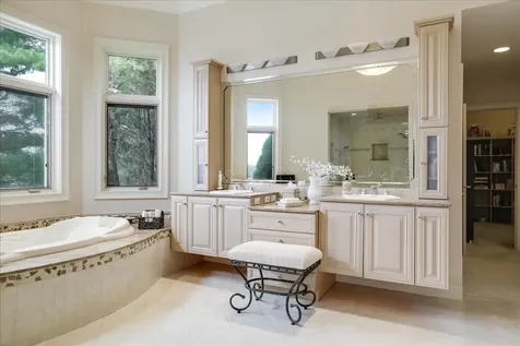 1710 Brighton Court Champaign IL 61822